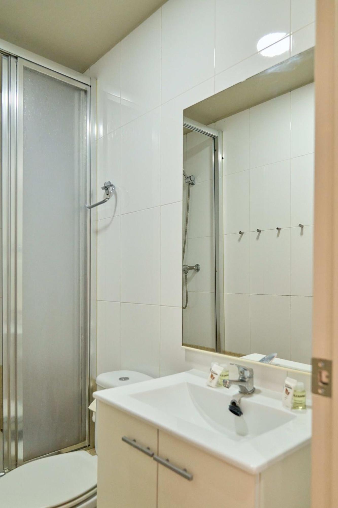 Stay U-Nique Apartments Torre Damians Βαρκελώνη Εξωτερικό φωτογραφία