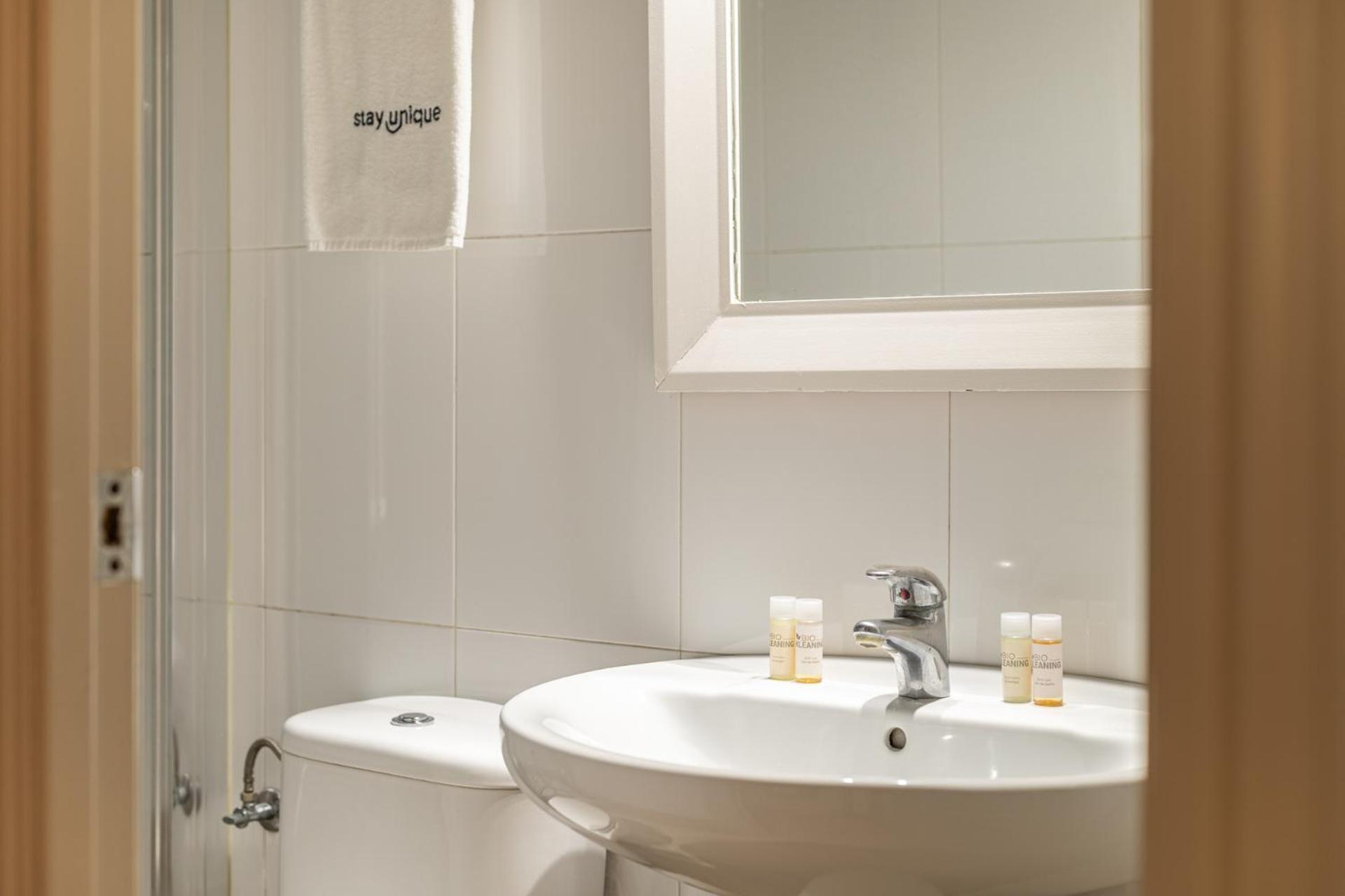 Stay U-Nique Apartments Torre Damians Βαρκελώνη Εξωτερικό φωτογραφία