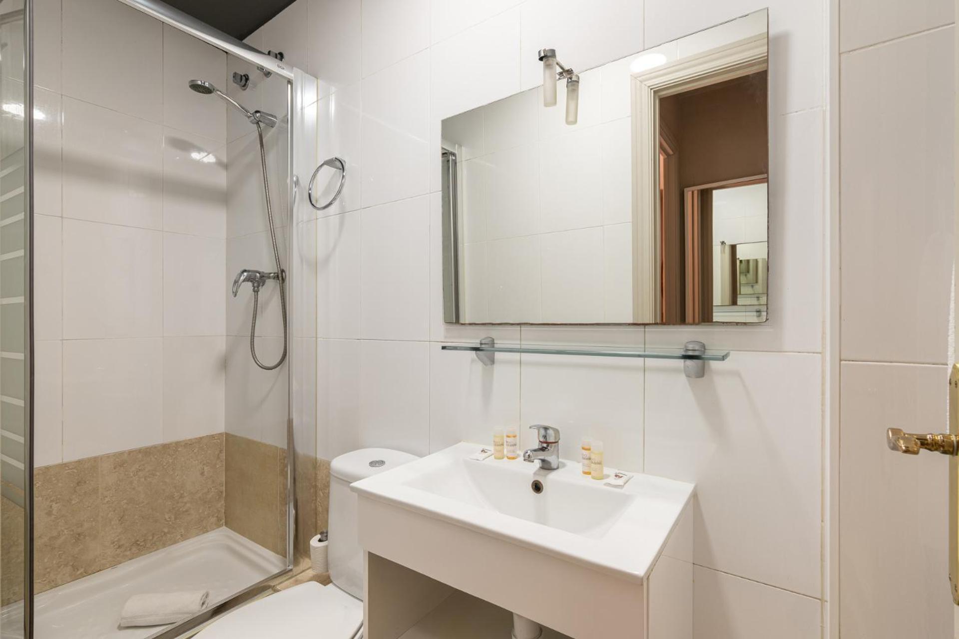 Stay U-Nique Apartments Torre Damians Βαρκελώνη Εξωτερικό φωτογραφία